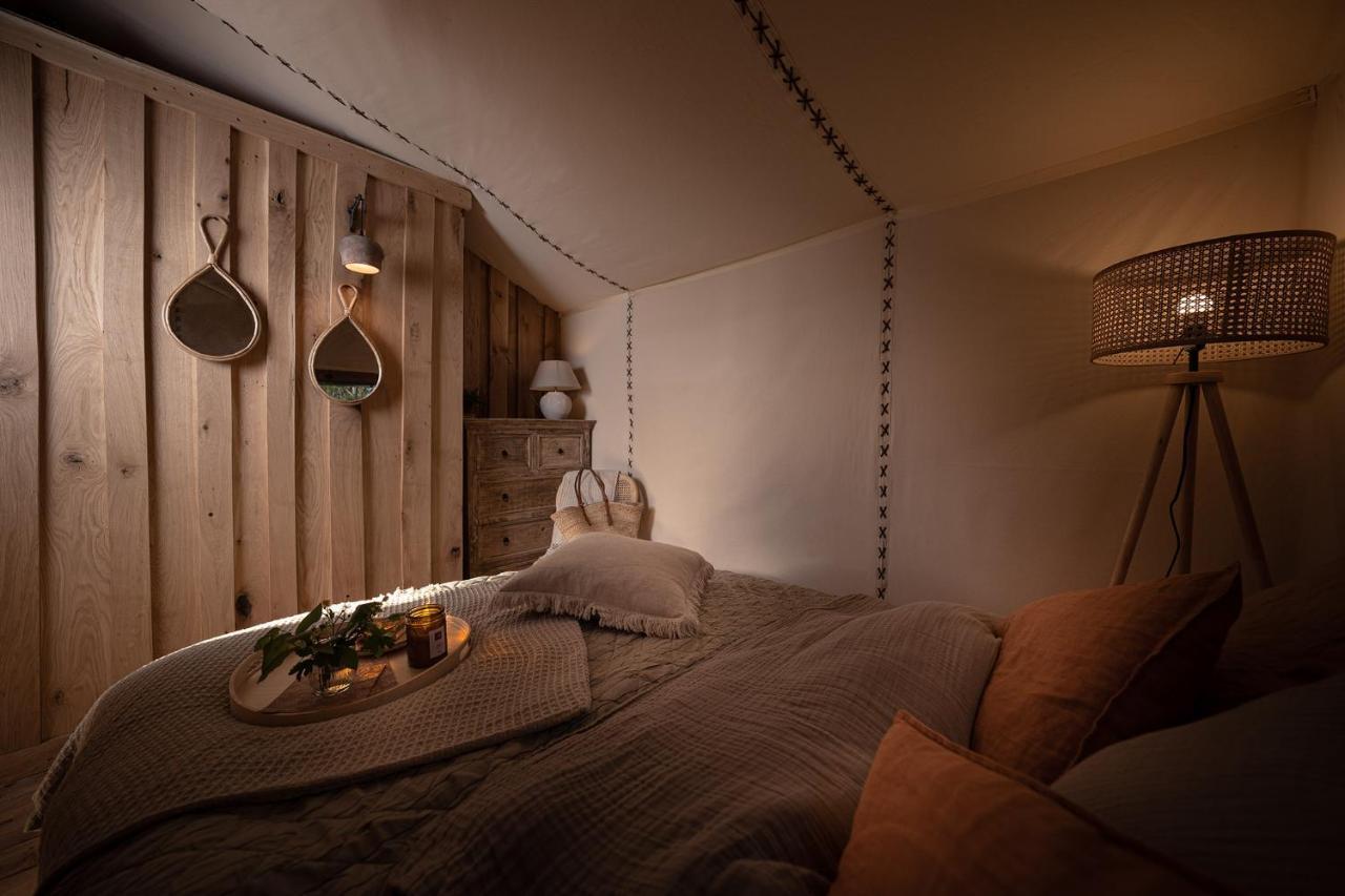 Urzeka Hotel Drzewce  Екстериор снимка