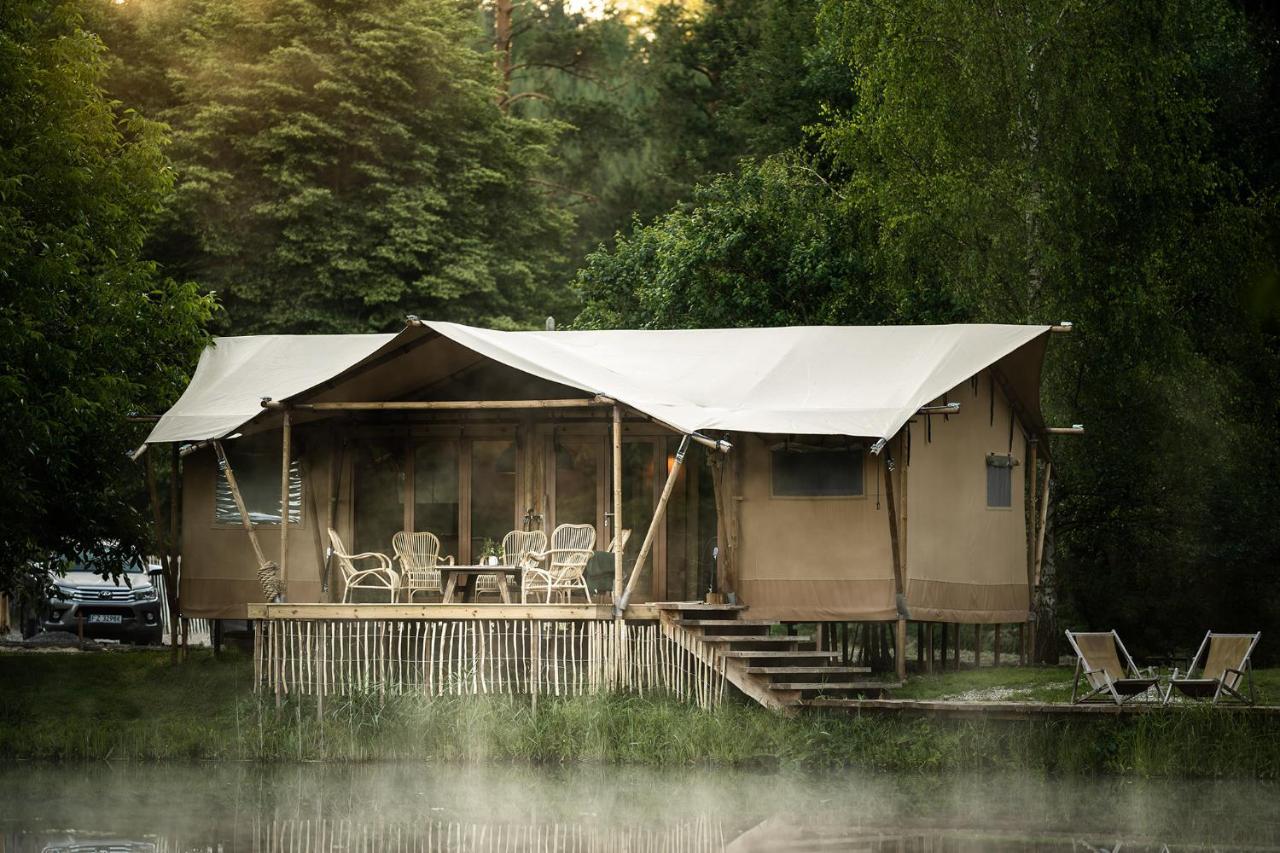 Urzeka Hotel Drzewce  Екстериор снимка